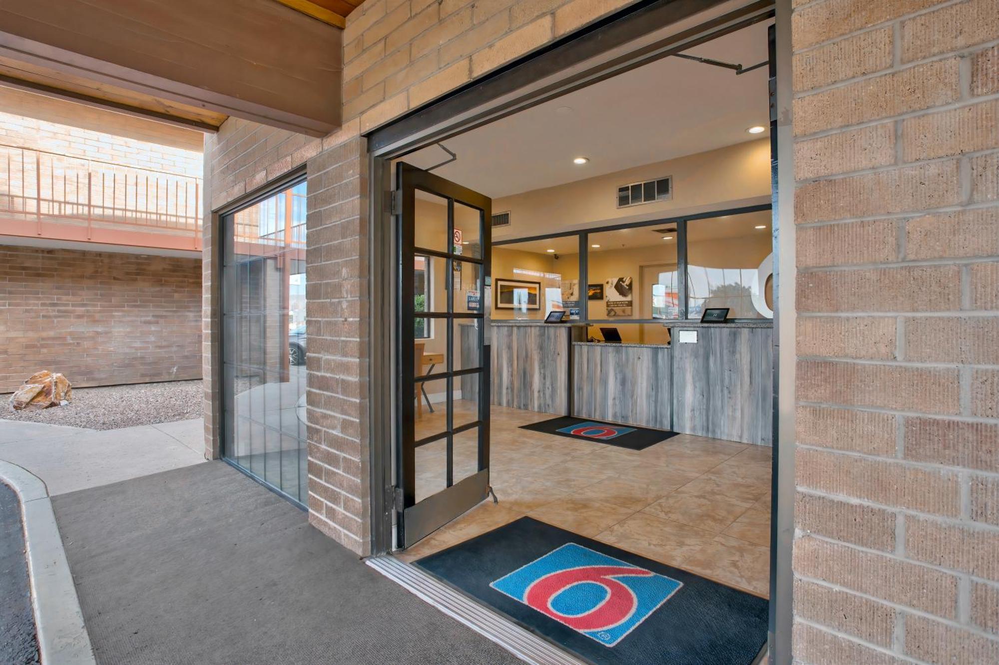Studio 6 Suites Willcox Az Exterior photo